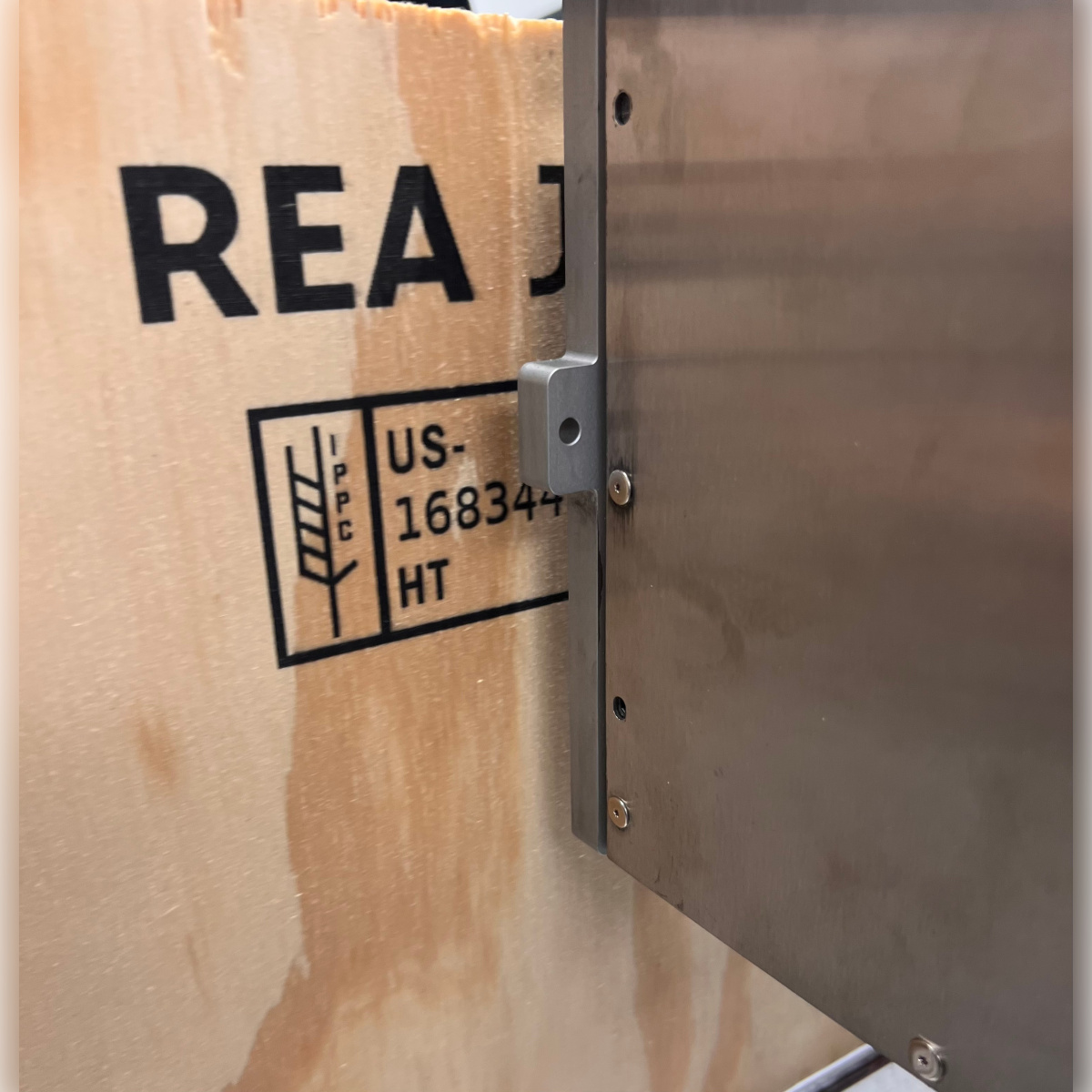 Holzbeschriftung mittels REA JET UP